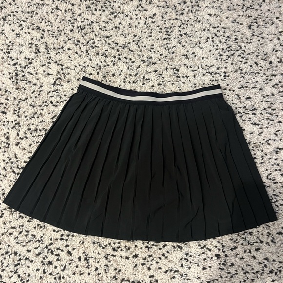 Black Athletic Skort. - Picture 1 of 3